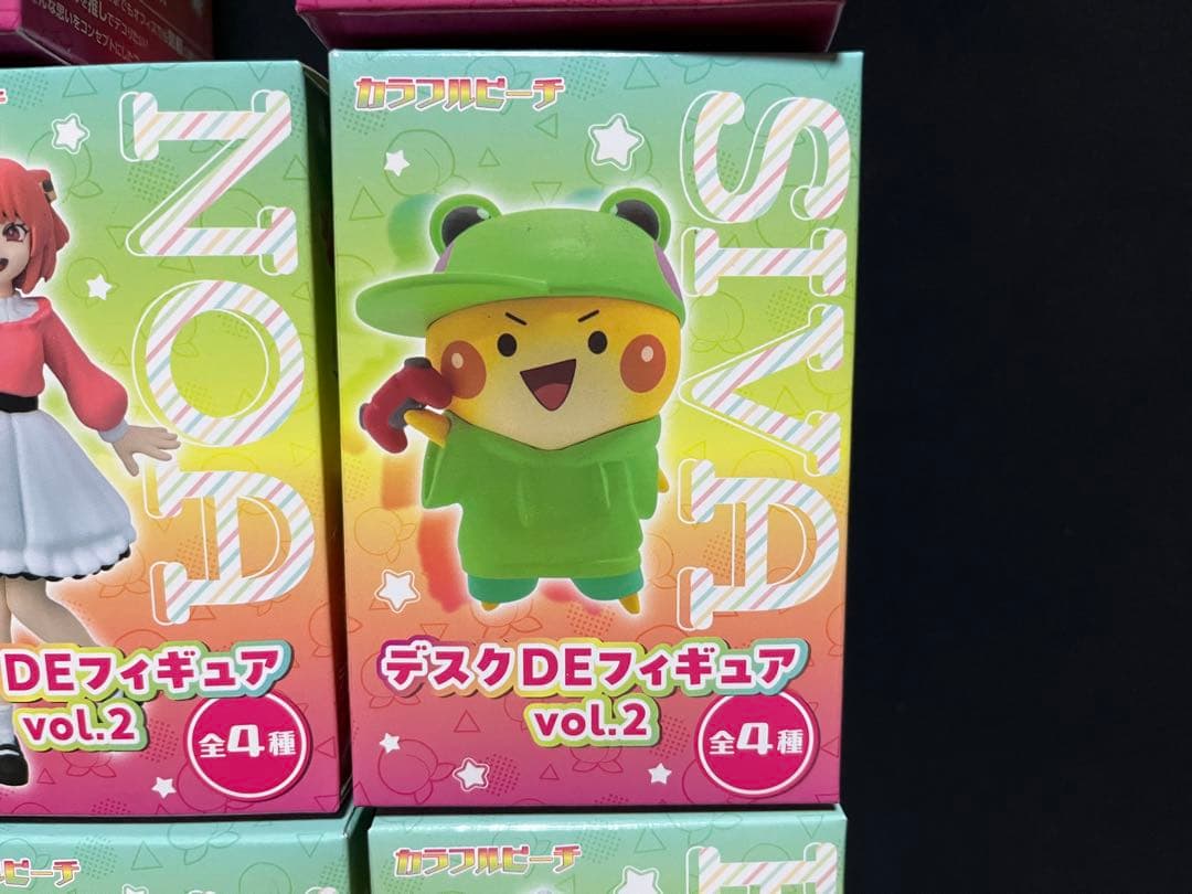 カラフルピーチ カラピチ フィギュア デスクDEフィギュア 11種 未開封品