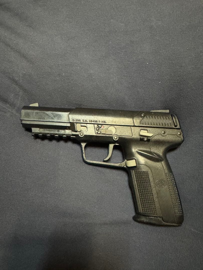 東京マルイ FN57 ガスガン