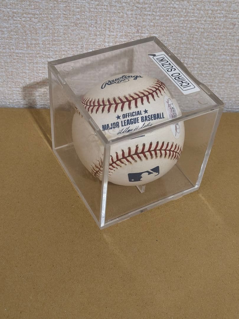 イチロー　直筆サインボール　A28288 JSA証明書