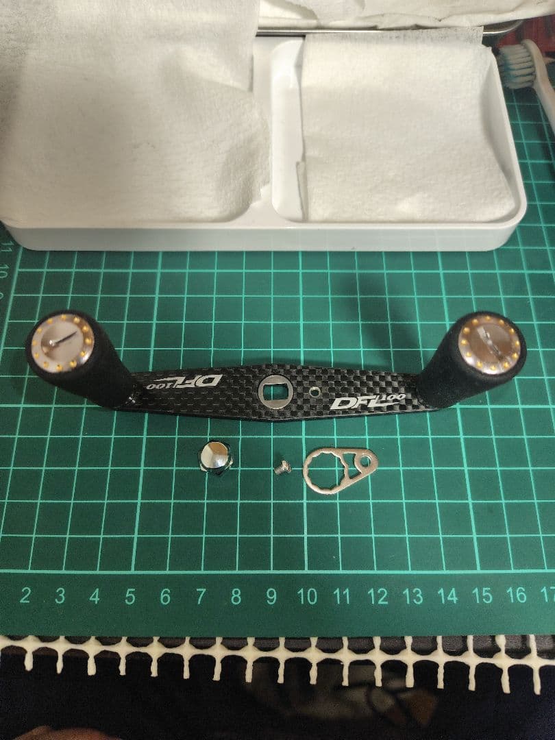 アブ　DFL100　左ナット用