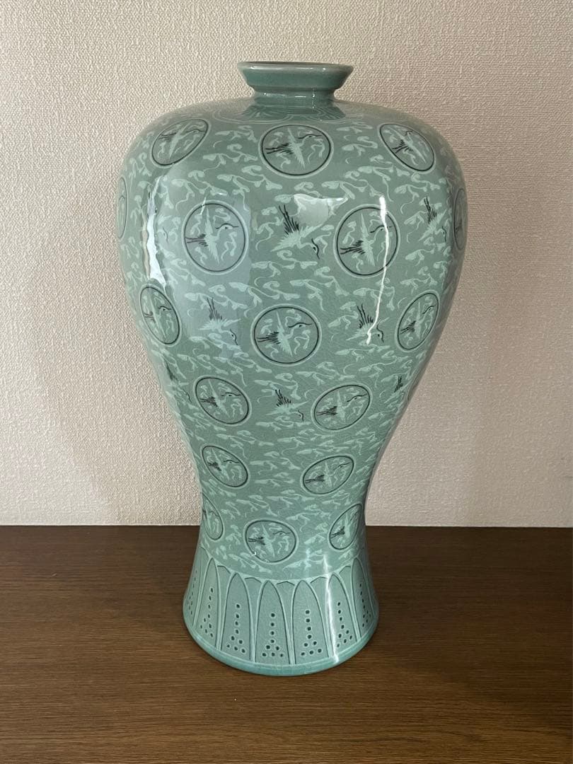 青磁大壺(韓国)