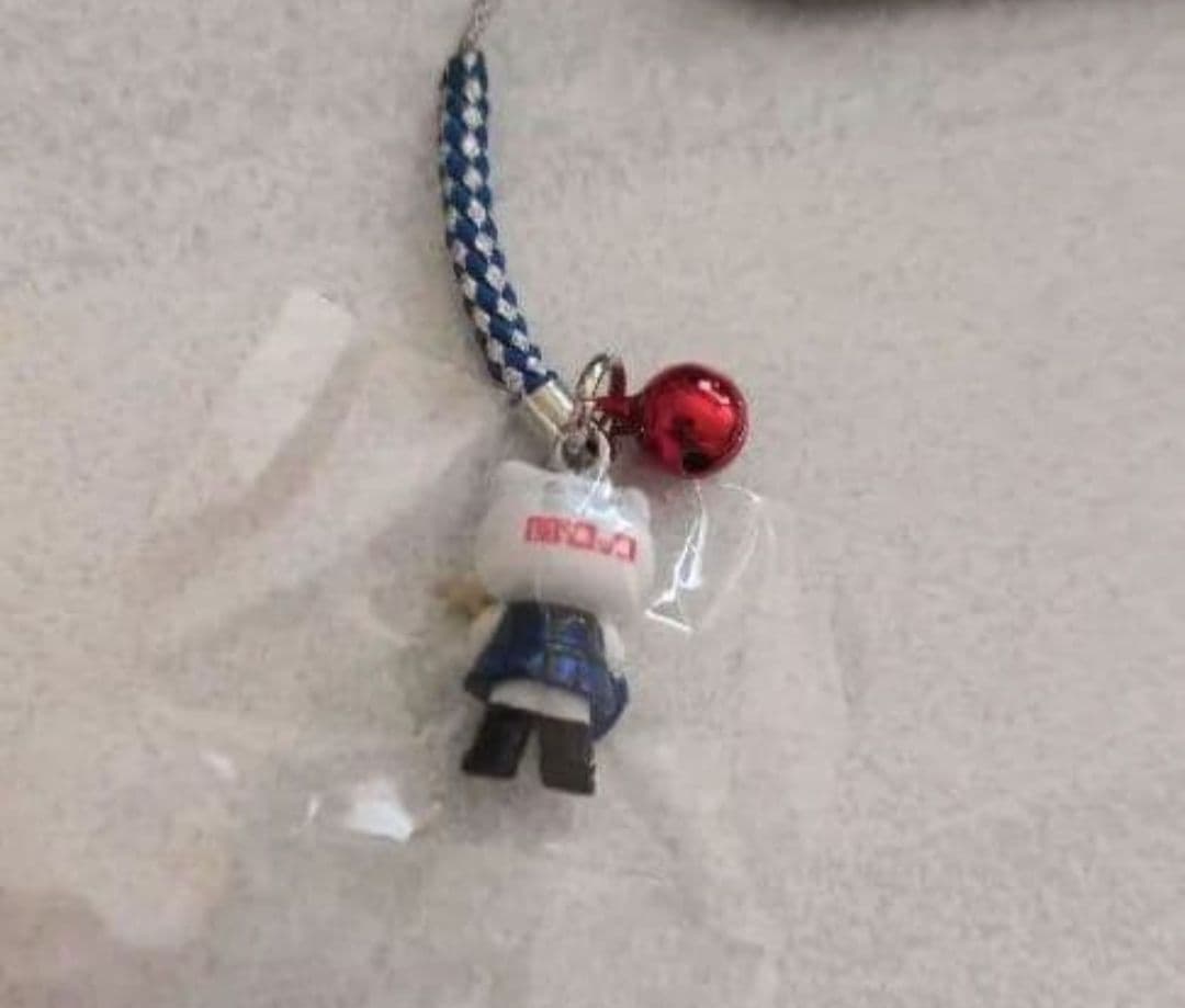 【レア】新品未使用 風とロック Hello Kitty 鈴付き キーホルダー