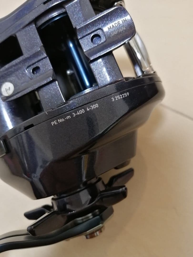 たかにー　[極美品] ダイワ　23 レオブリッツ 300J　 電動リール