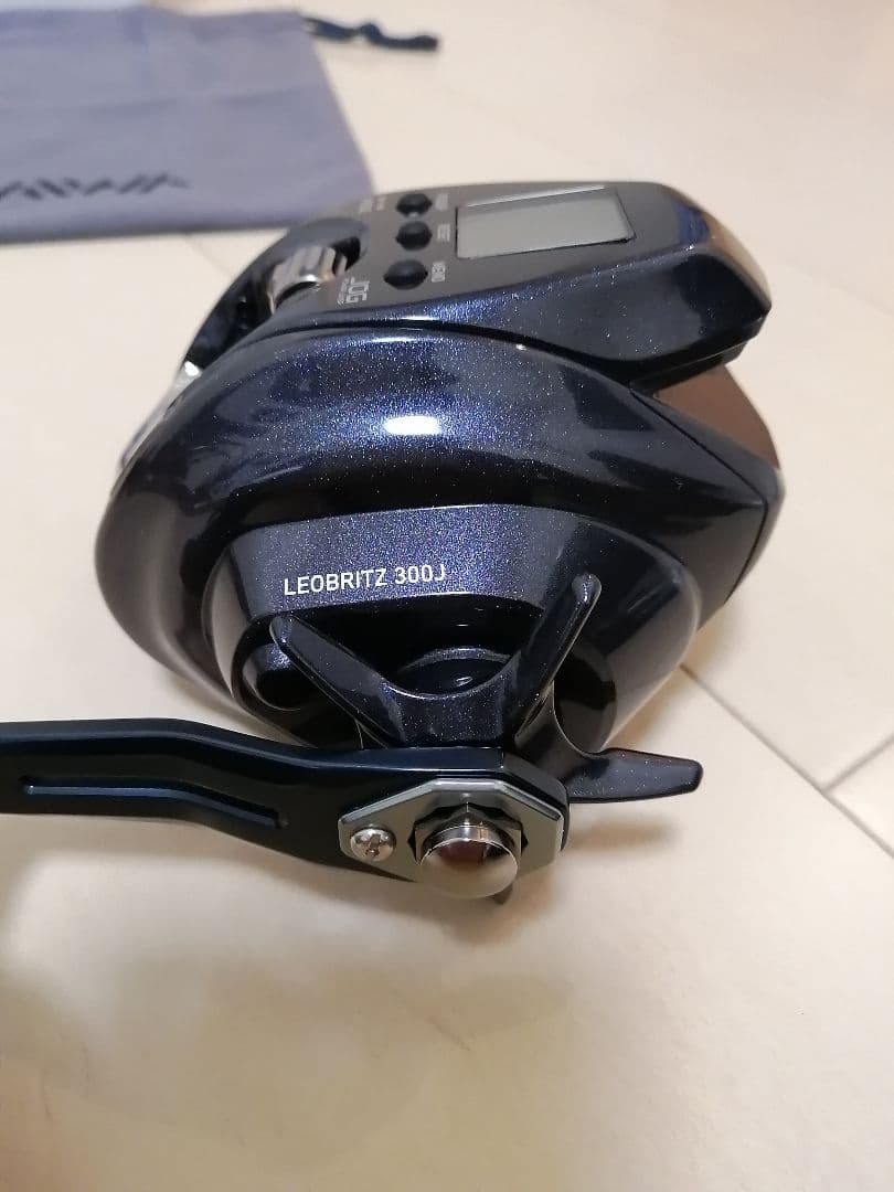 たかにー　[極美品] ダイワ　23 レオブリッツ 300J　 電動リール