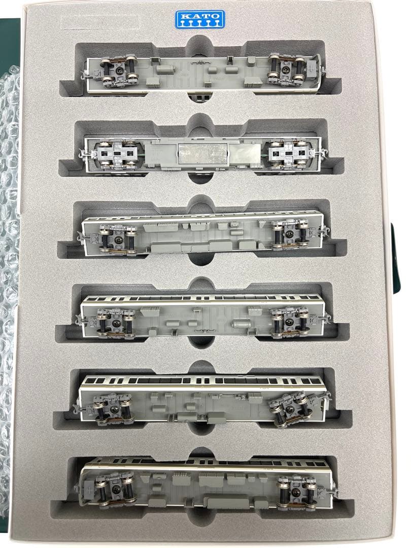 KATO Nゲージ 10-170 221系　6両編成