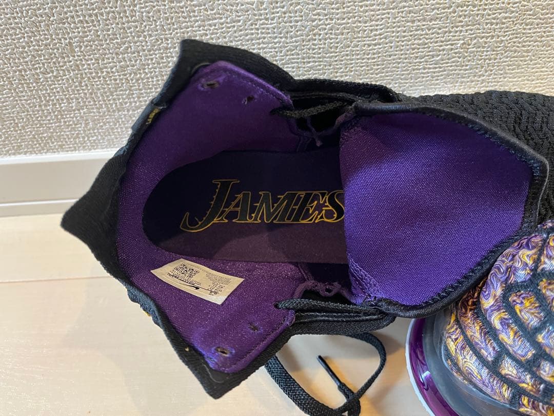 NIKE Lebron 17 Lakers バッシュ
