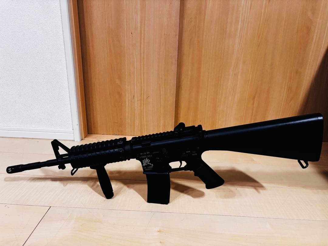 東京マルイ　SR-16 M4 電動ガン　ケース　マガジンおまけ付き　ジャンク品