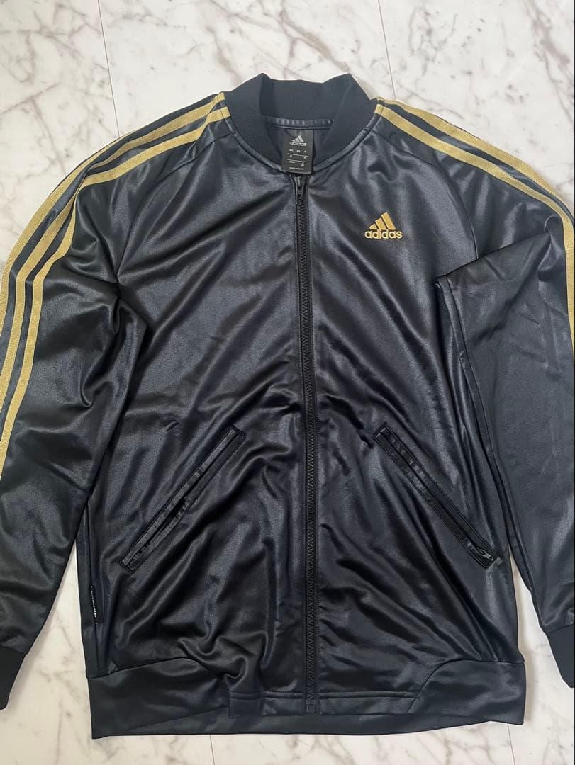 adidas アディダス黒金 コーティングジャージセットM