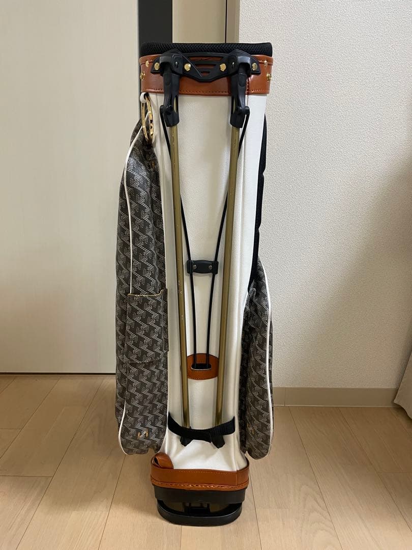 レザレクション パーヴォー スタンドキャディバッグ