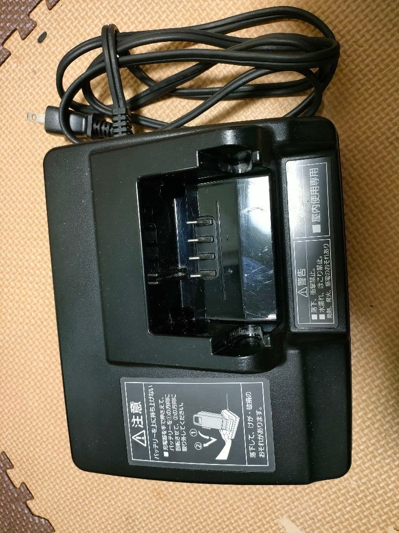 Panasonicパナソニックアシスタント自転車 充電器　NKJ069Z1