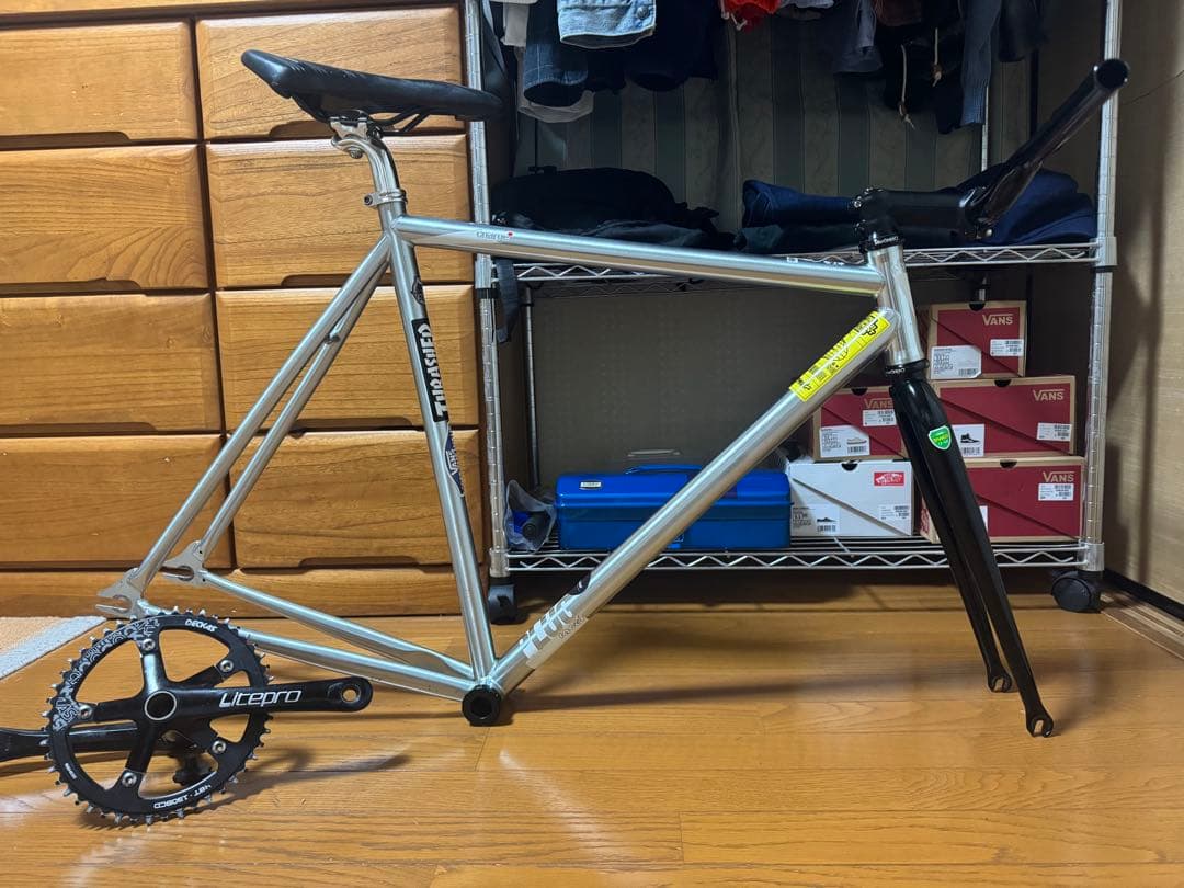 charge bikes ピストフレーム