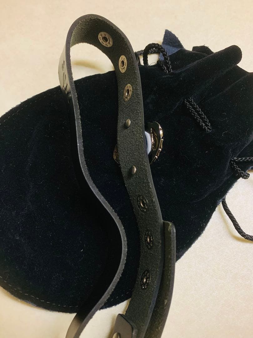 hide 目玉　レザー　ブラック　黒　レザーチョーカー　ストラップ　ネックレス