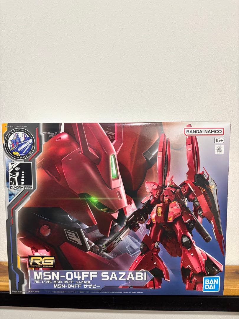 RG MSN-04FF SAZABI ガンプラ