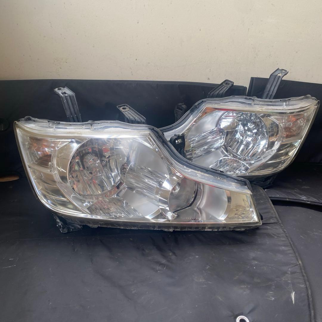 ホンダ ステップワゴン RK1 RK2 前期 純正 ハロゲン ヘッドライト 左右