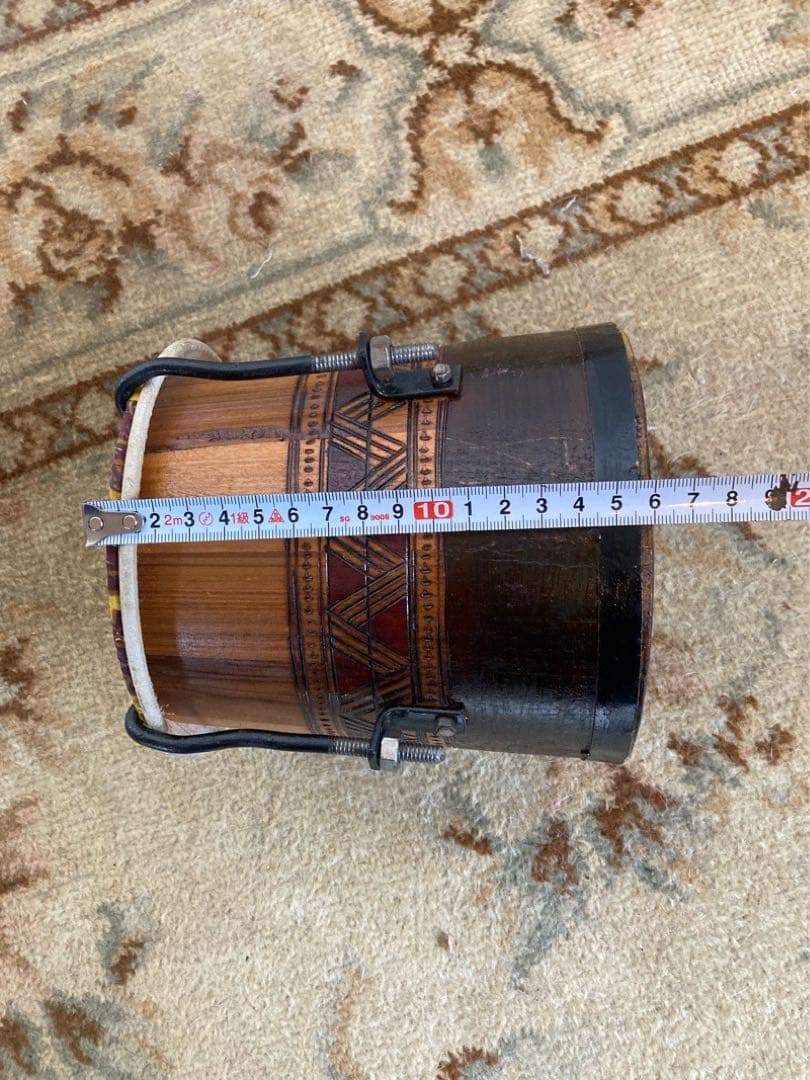 【ヘコヘコ】（ブラジルの楽器）マエストロの彫刻入り