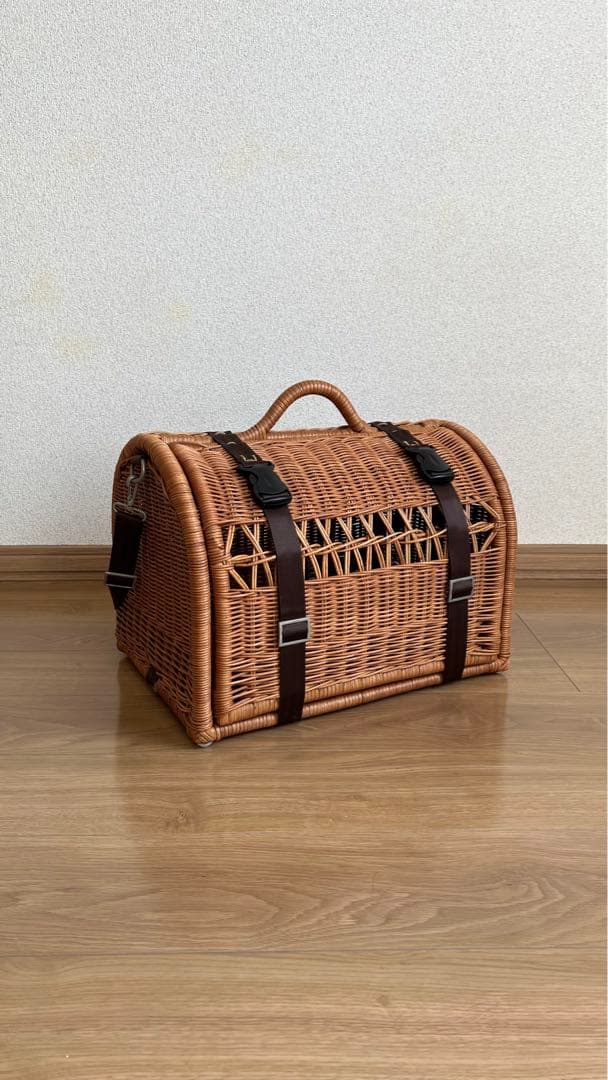 ラタン製ペットキャリーケース　猫　犬　シンシアジャパン