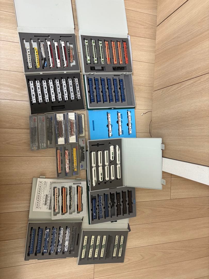 【ジャンク】Nゲージ約80両まとめ売り！おまけでレールや部品、パワーユニットも！