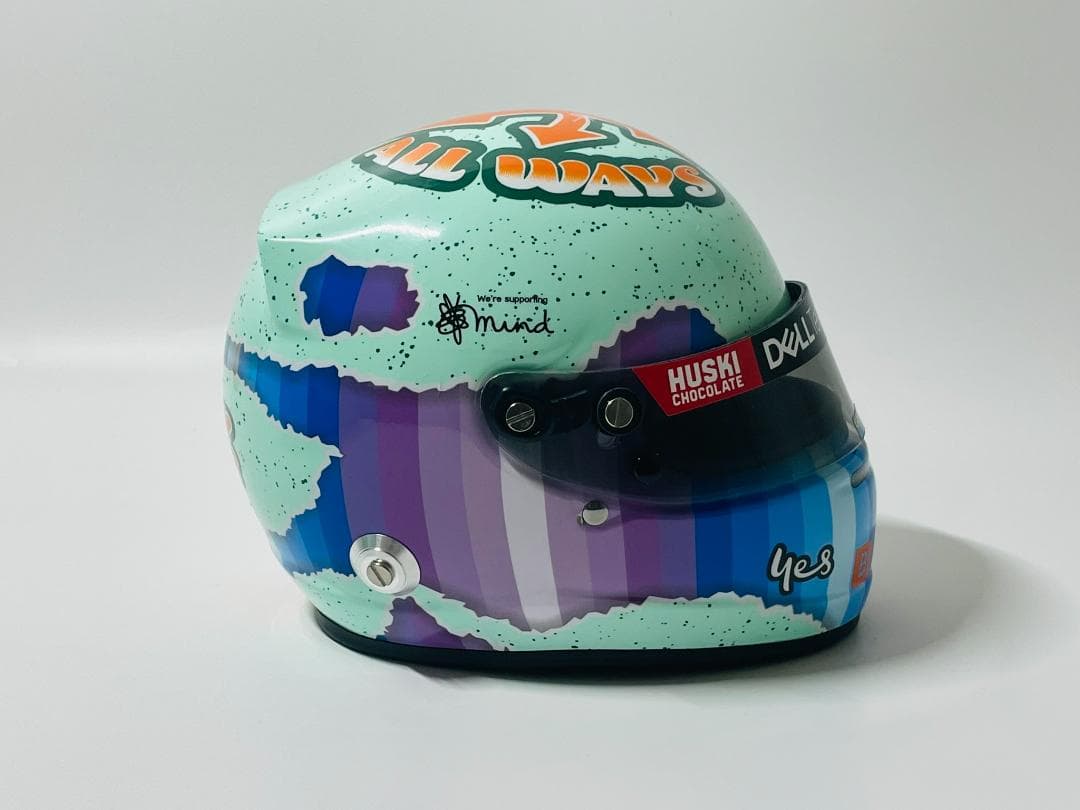 Arai 1/2 ヘルメット マクラーレン メルセデス リカルド