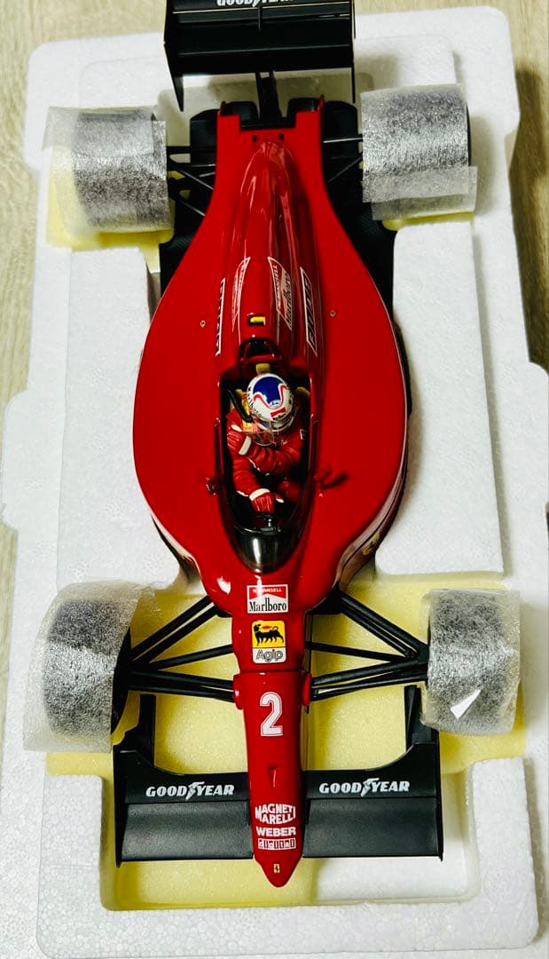 エグゾト 1/18 フェラーリ 641/2 ポルトガルGP 1990 京商