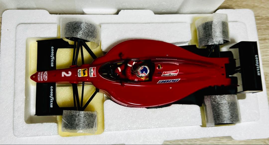 エグゾト 1/18 フェラーリ 641/2 ポルトガルGP 1990 京商