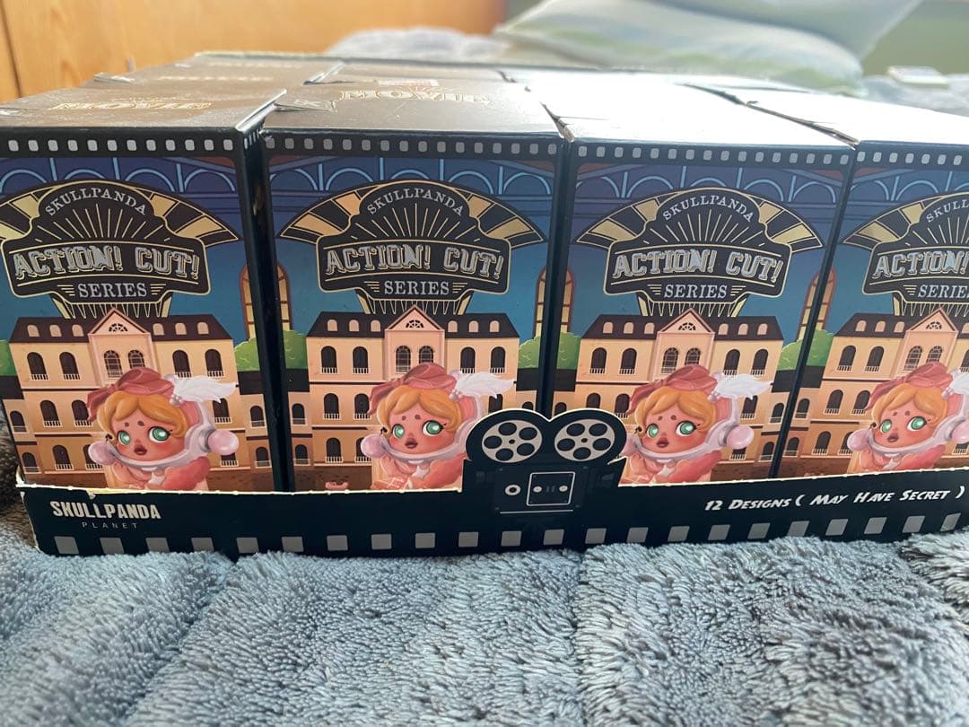 POP MART スカルパンダ ACTION! CUT! 映画