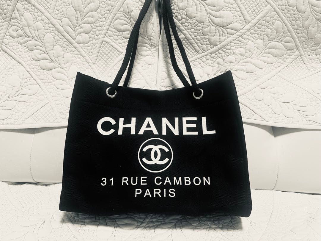 CHANELノベルティ☆肩掛けトートバッグ新品未使用品キャンバス黒ブラック
