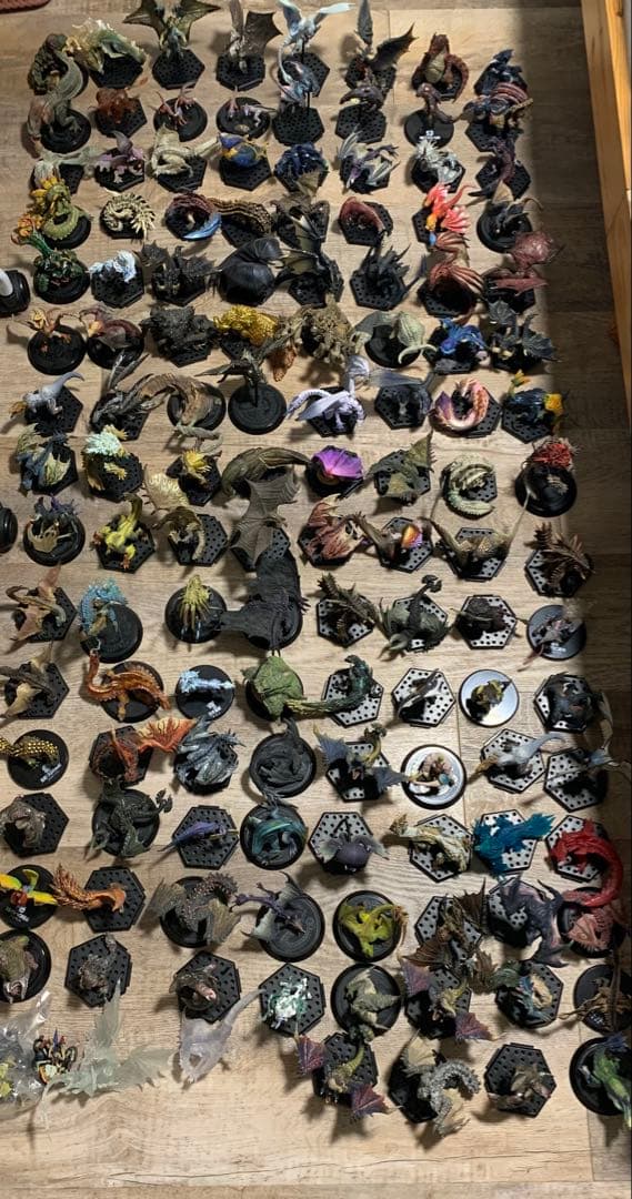 モンスターハンターフィギュア　スタンダードモデル　まとめ売り　約125体