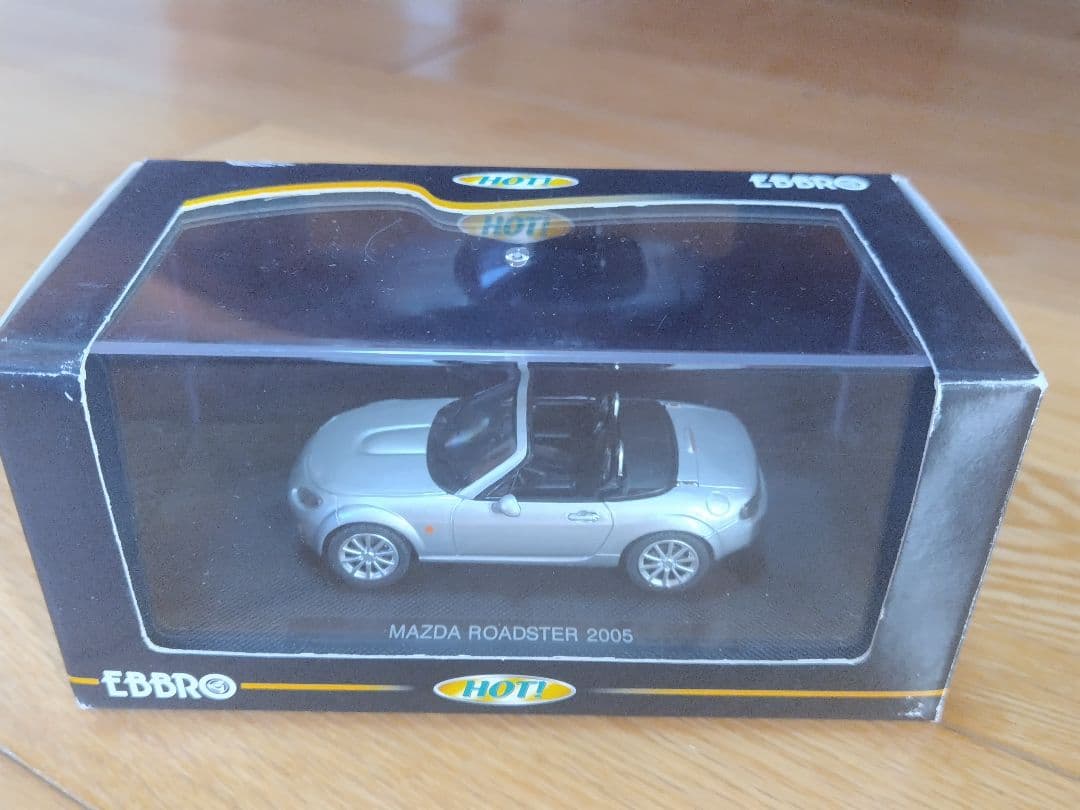 EBBRO「MAZDA ROADSTER 2005」