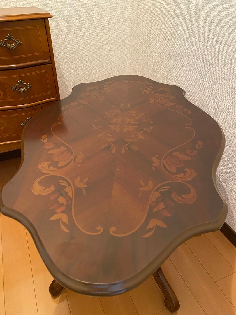 猫脚　象嵌イタリア製　木製テーブル　【注意】地域にては問い合わせ必須