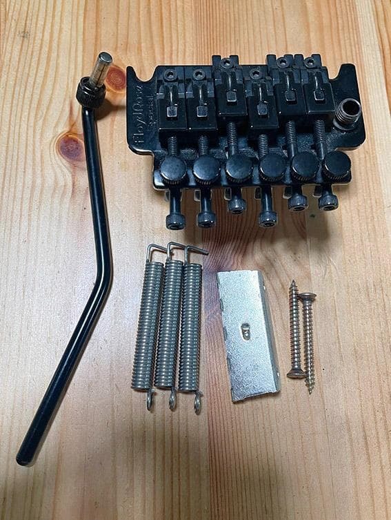 フロイドローズ・スペシャル / 中古/スタッド無し / ブロック 32mm