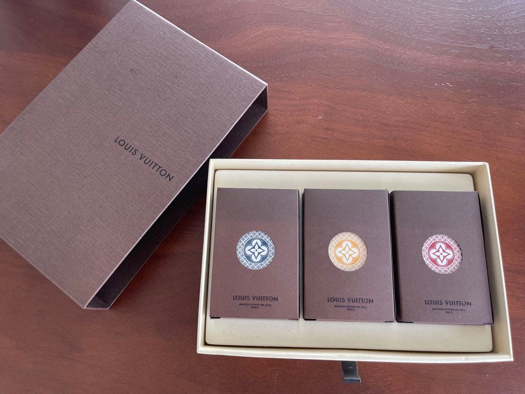 LOUIS VUITTON ルイヴィトン　トランプセット