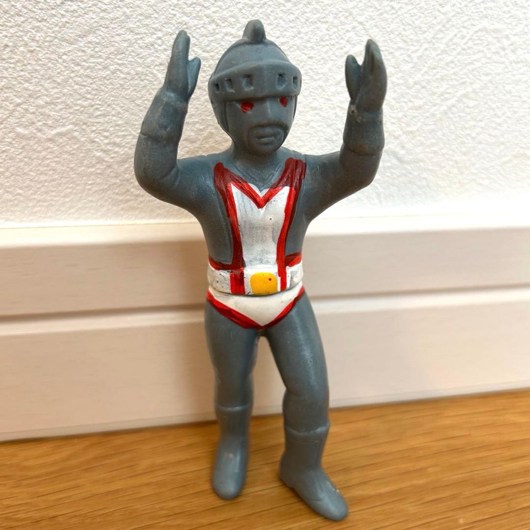 タカトク製 シルバー仮面 フィギュア ヴィンテージ レトロ ソフビ人形