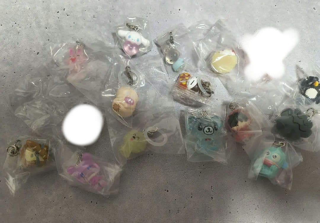 めじるしアクセサリー　まとめ売り　16個　シュガーバニーズ　たまごっち