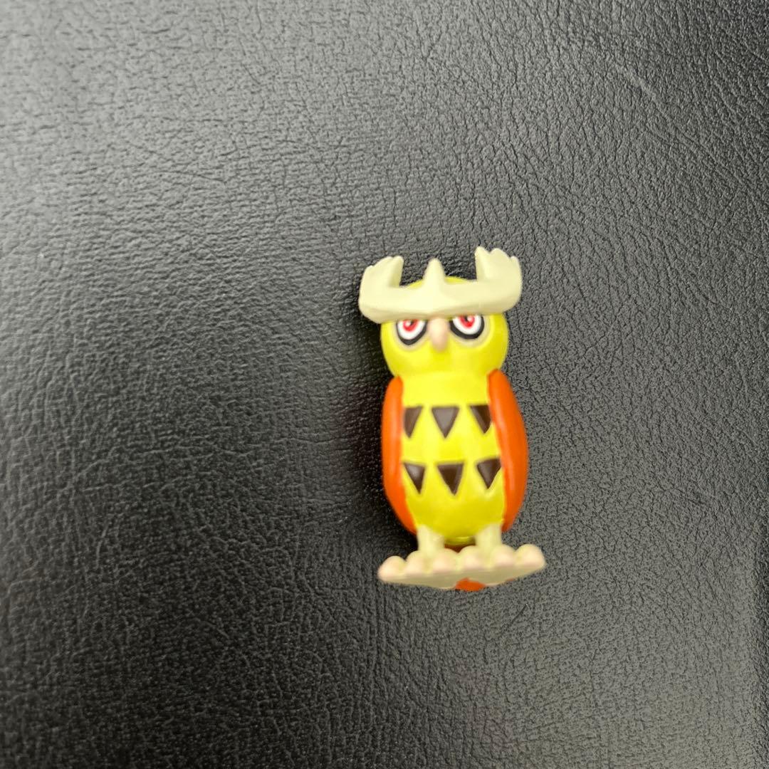 ポケモン モンコレ ヨルノズク 色違い