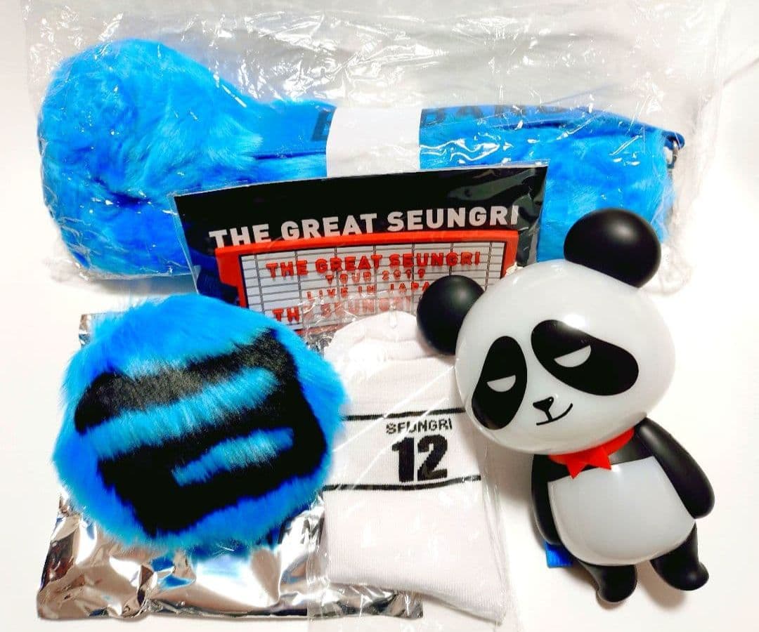 BIGBANG スンリ ペンライト ストロングパンダ ファーチャームストラップ