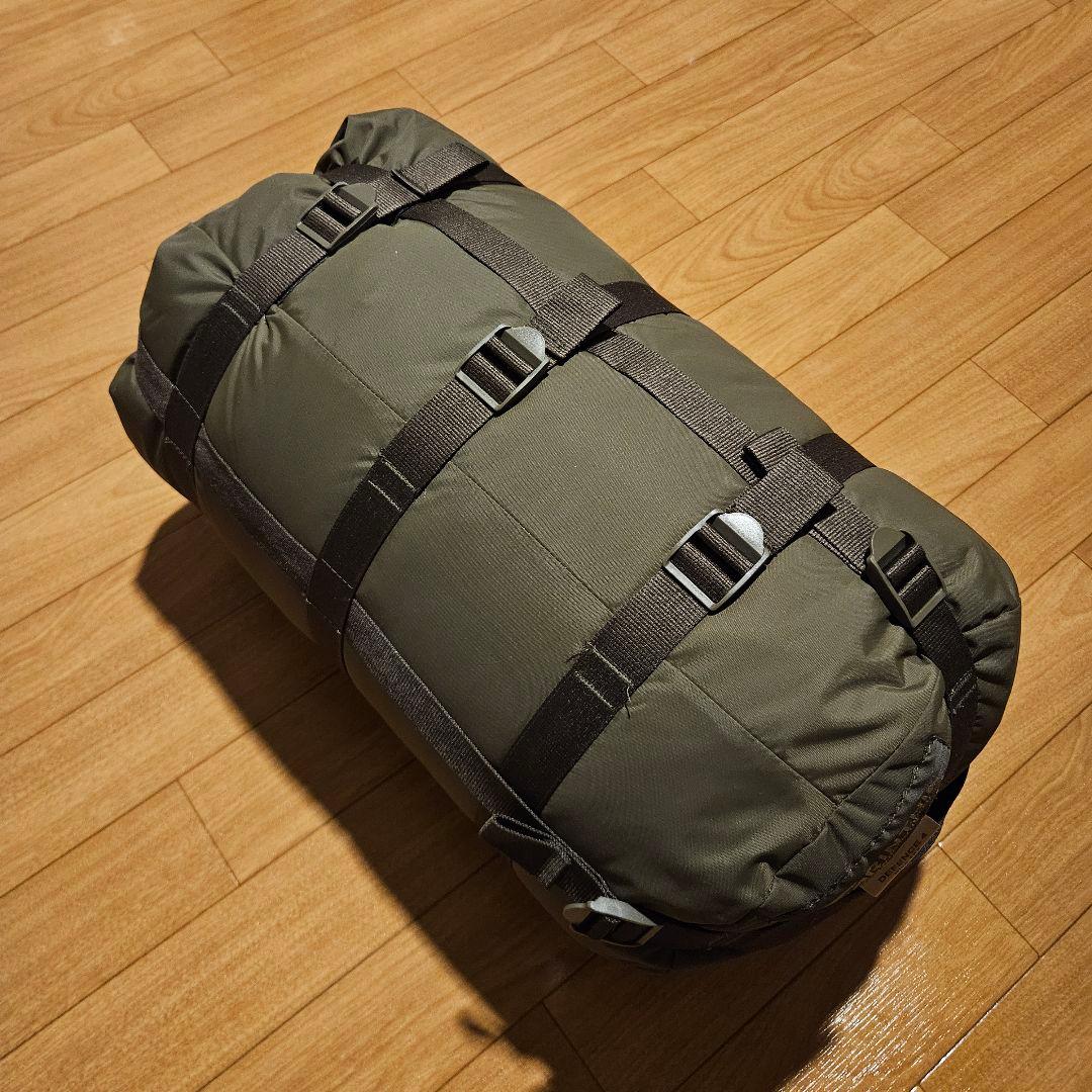 CARINTHIA DEFENCE4 185 インナーシュラフ付属