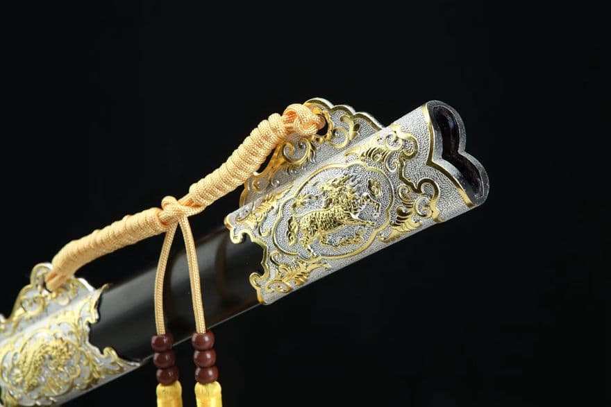 古兵器   武具　刀装具　日本刀　模造刀   居合刀 唐剣 鳳景麒麟唐刀
