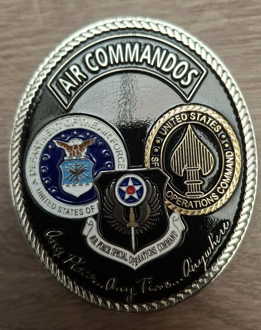 Air Force Special Operations Command　司令官