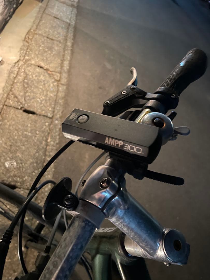 GIANT ESCAPE R DISC フォレストグリーン　2022年モデル