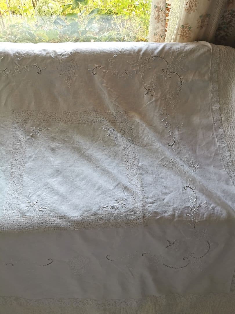 アンティーク手織りアイリッシュリネン フィレレース＆ニードルワーク 大判クロス