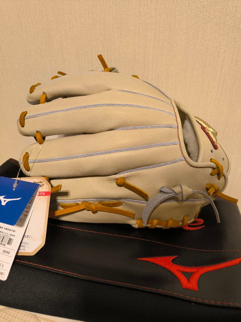 【新品未使用、日本製、軽量】グローバルエリートJAPAN 内野手 右投 ブロンド