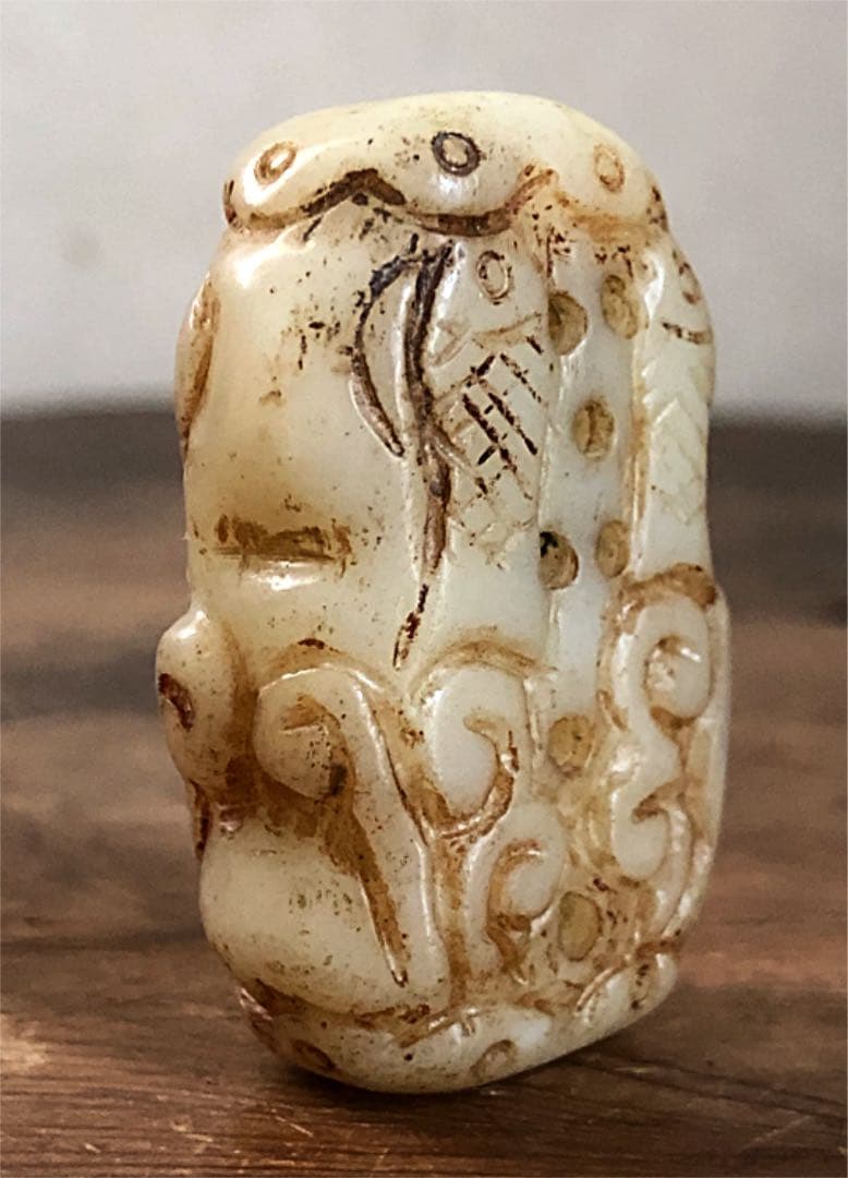 中国美術 老白玉 細密両面双魚刻 古玩 根付 ペンダント 23㌘