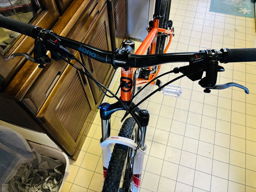 Kona Explosive マウンテンバイク オレンジ