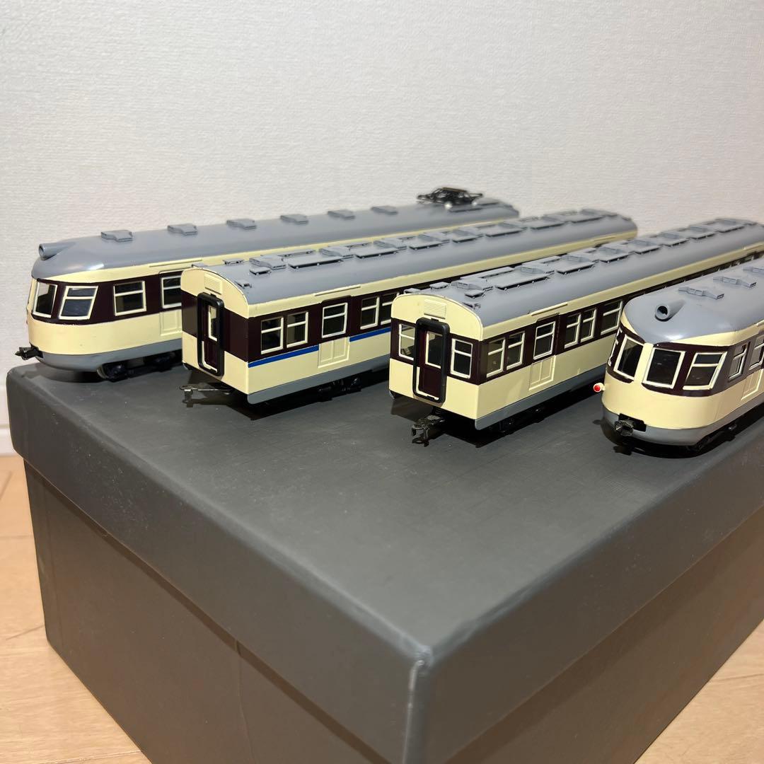 鉄道模型　HOゲージ　タニカワ　国鉄52系　4両セット（車体バラキット組立品）