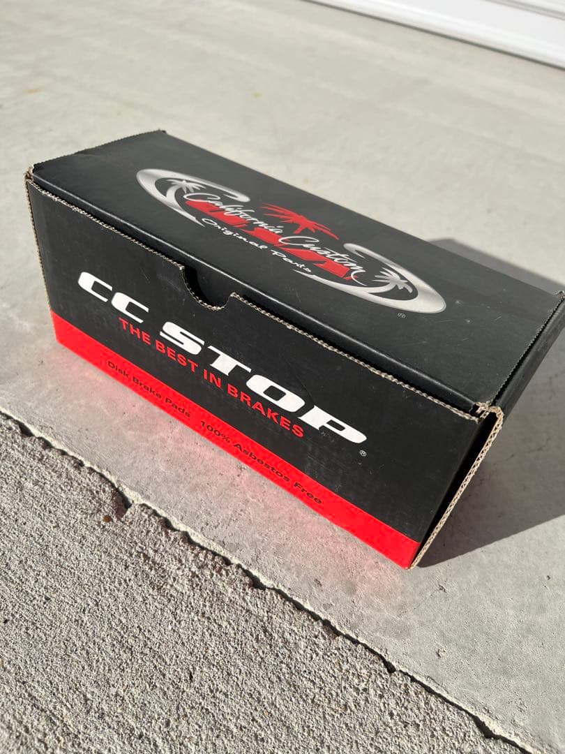 新品未使用 フロント ブレーキ パッド ハマーh2 2003-2009y