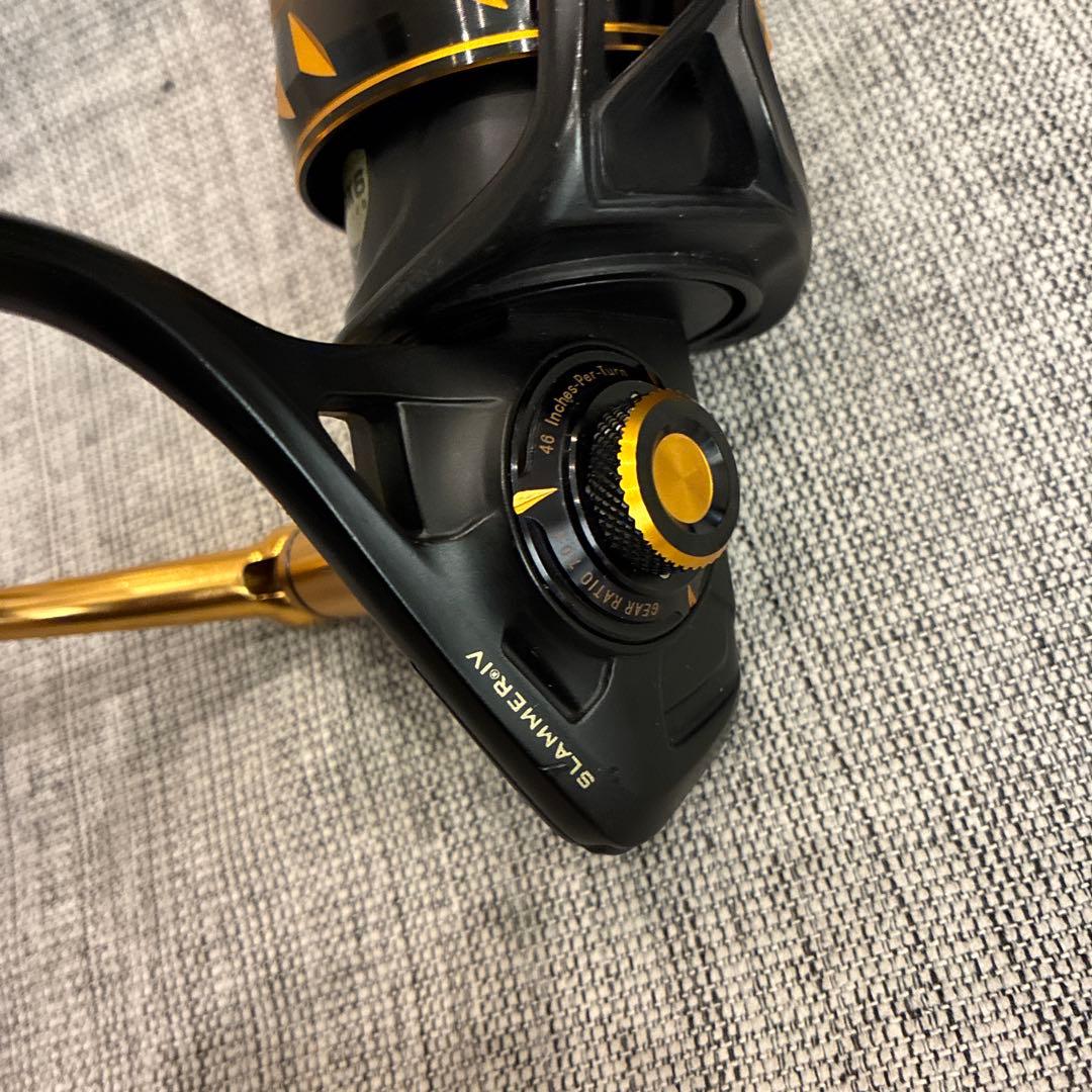 PENN SLAMMER Ⅳ スピニングリール ブラック/ゴールド