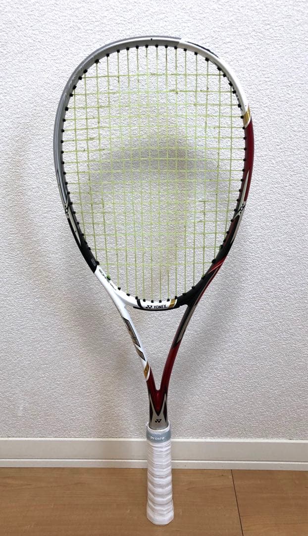 【美品】ヨネックス YONEX レーザーラッシュ7vカスタムフィット ラケット