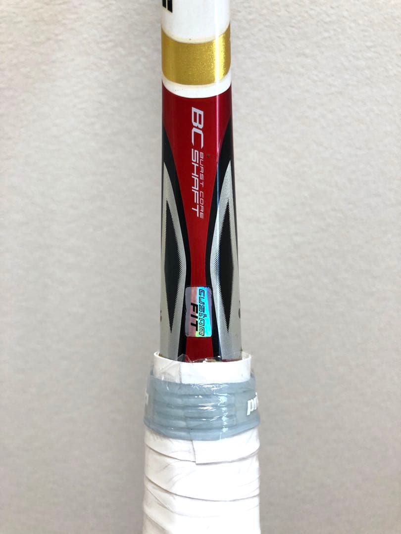 【美品】ヨネックス YONEX レーザーラッシュ7vカスタムフィット ラケット