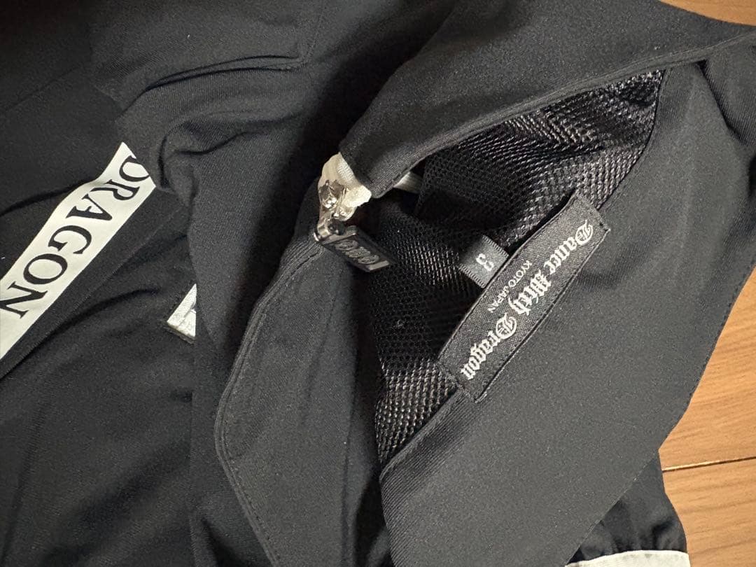 レア品　メンズ　ダンスウィズドラゴン　セットアップ　黒