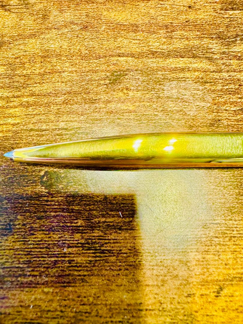 ブルガリ ツイスト式ボールペン エキセントリック ゴールドカラー